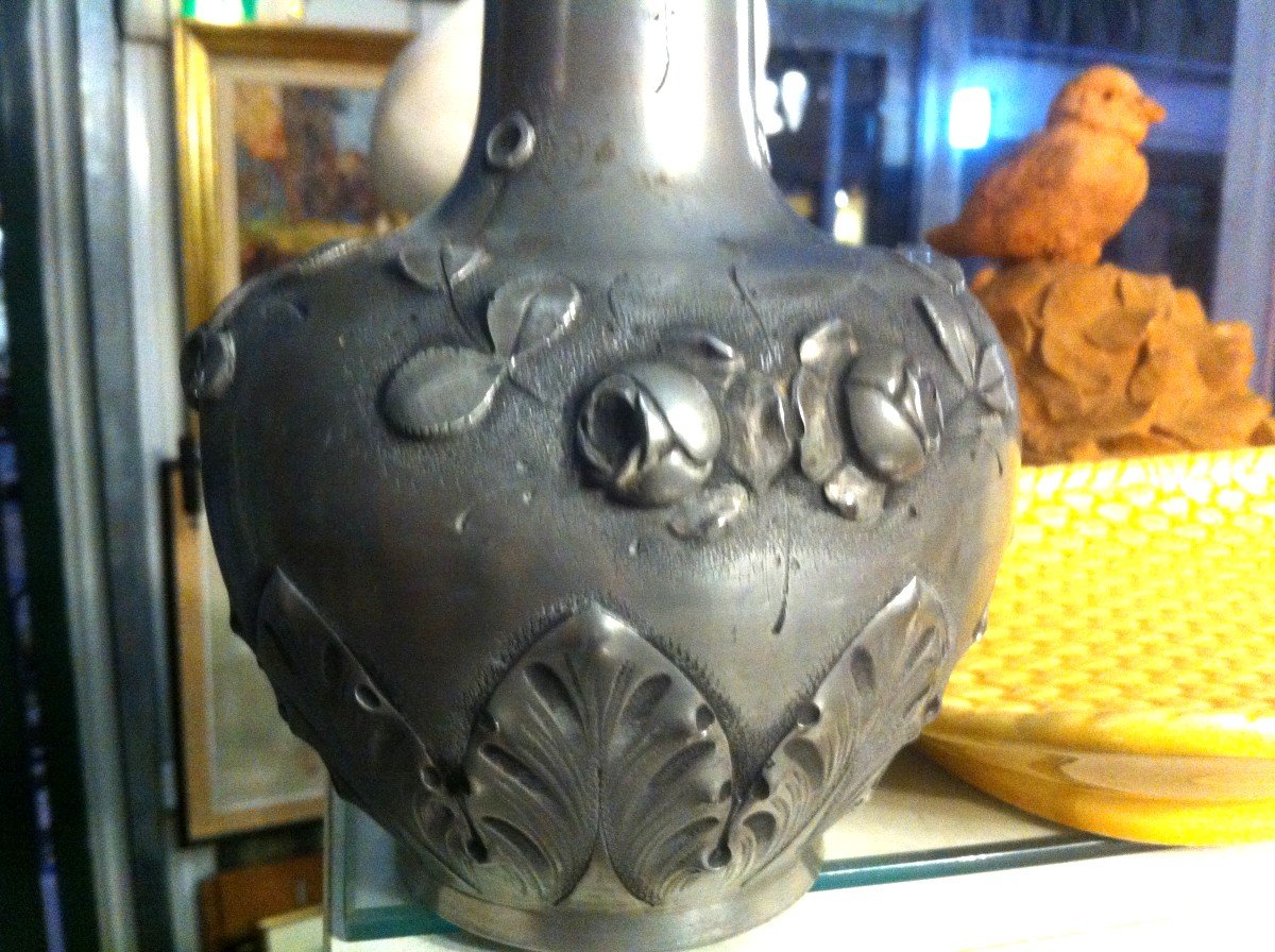 Vase En étain d'époque Art Nouveau-photo-1