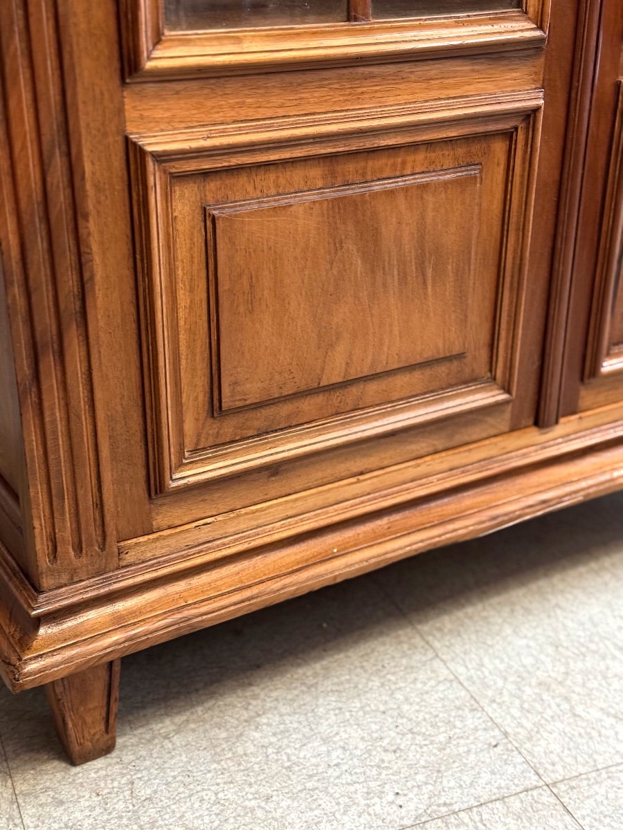 Small Walnut Bookcase-photo-2