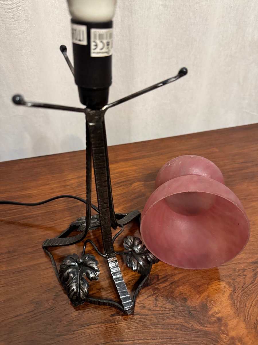 Art Deco Period Pink Lamp-photo-3