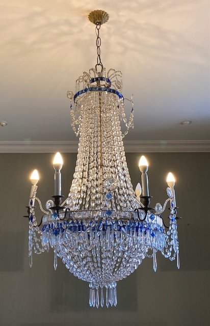 Important Louis XVI Style Hot Air Balloon Chandelier