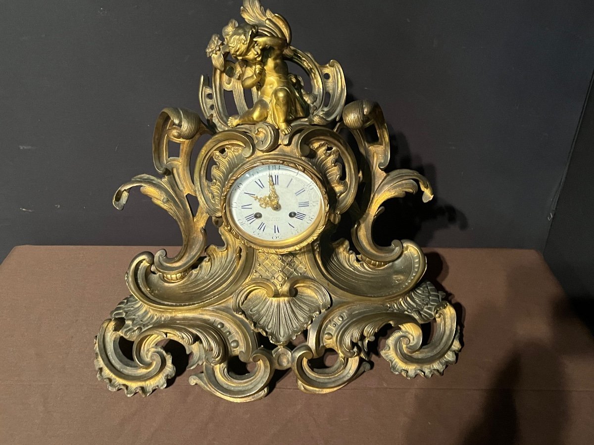 Importante Pendule En Bronze Style Louis XV -photo-3
