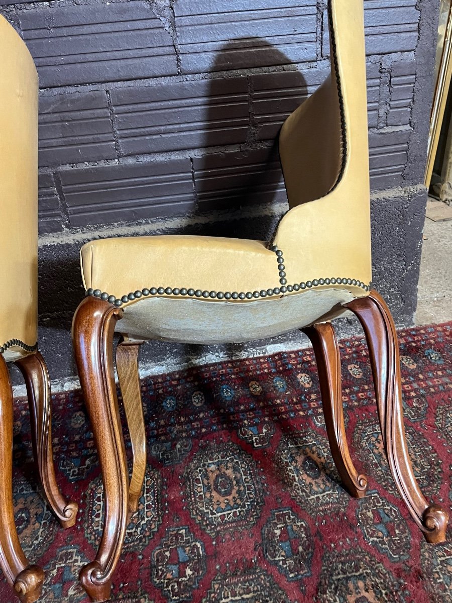 Two Chippendale Low Chairs In Thick Leather-photo-3