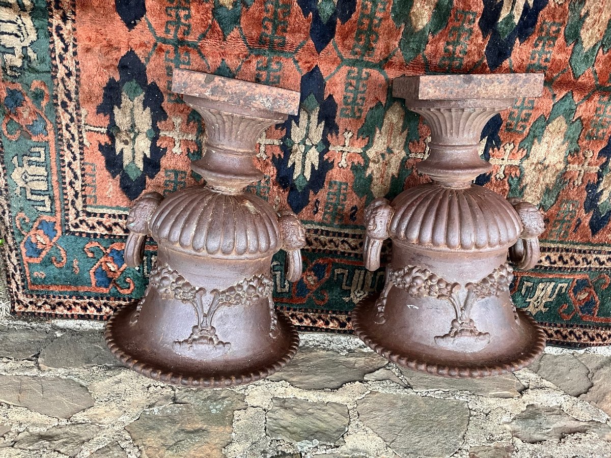 Pair Of Medici Vases In Very Thick Cast Iron -photo-3