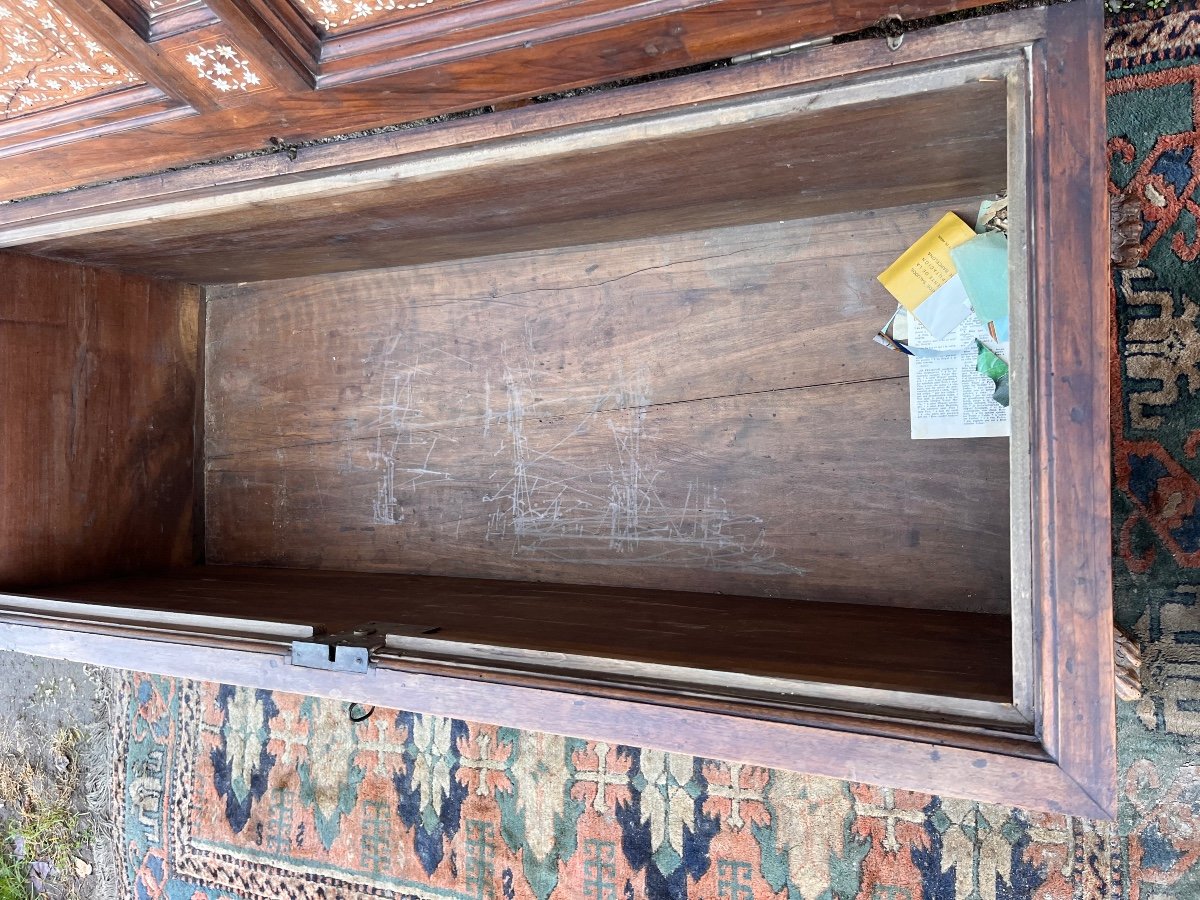 Hispano-moorish Chest -photo-2