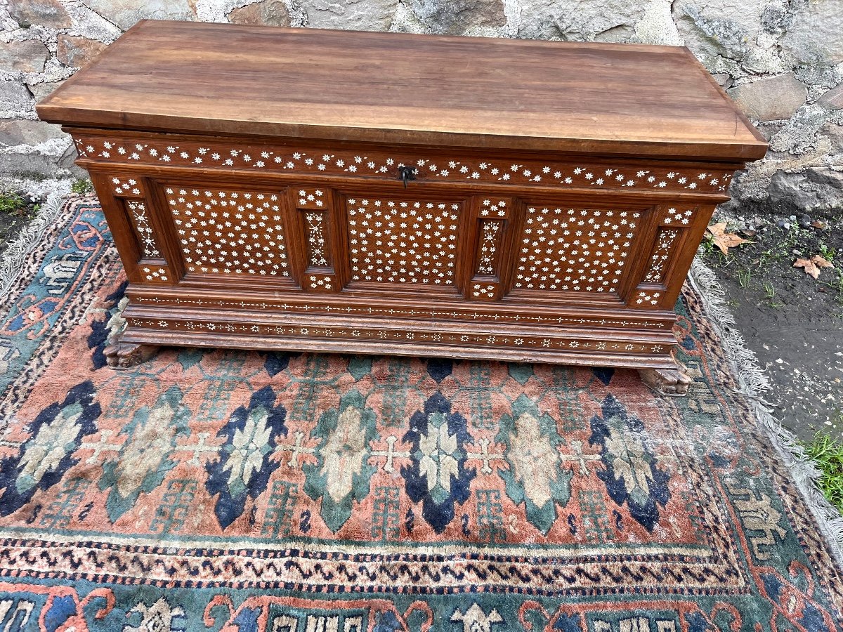 Hispano-moorish Chest -photo-5