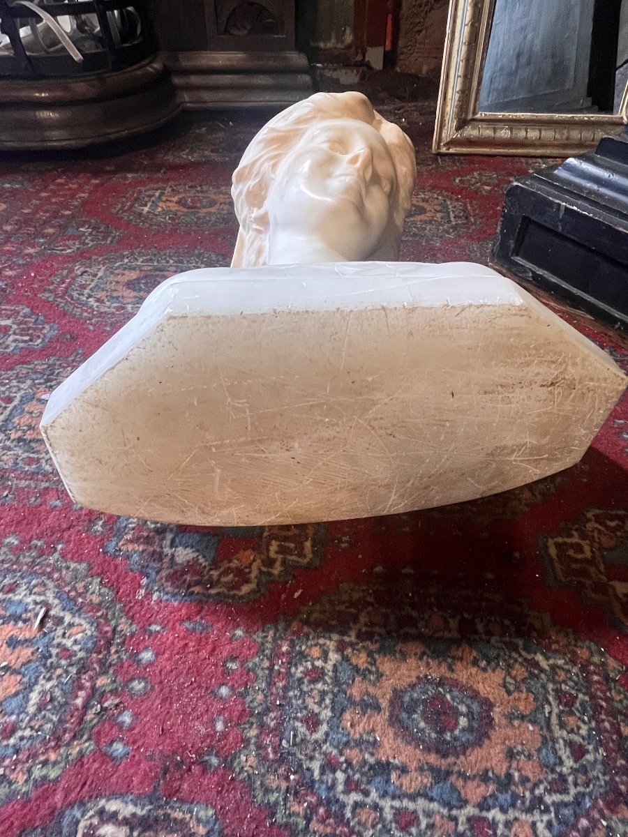 Important Alabaster Bust Signed Pugi-photo-6