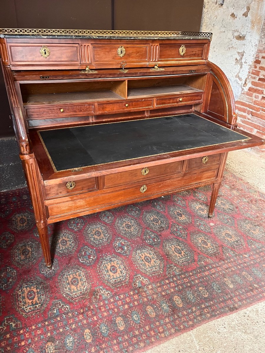 Louis XVI Period Cylinder Desk -photo-4