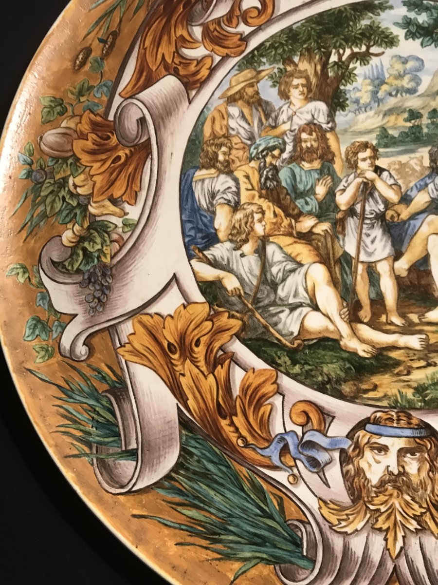 Plat Dans Le Goût De La Renaissance En Porcelaine De Blois-photo-3