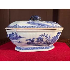 18th Century India Company Tureen