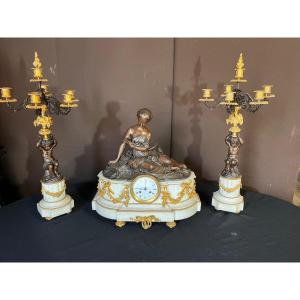 Garniture De Cheminée De Style Louis XVI 