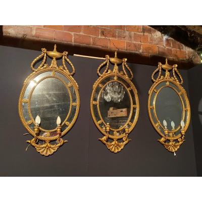 Suite De Trois Miroirs Appliques En Bois Doré Style Louis XVI 