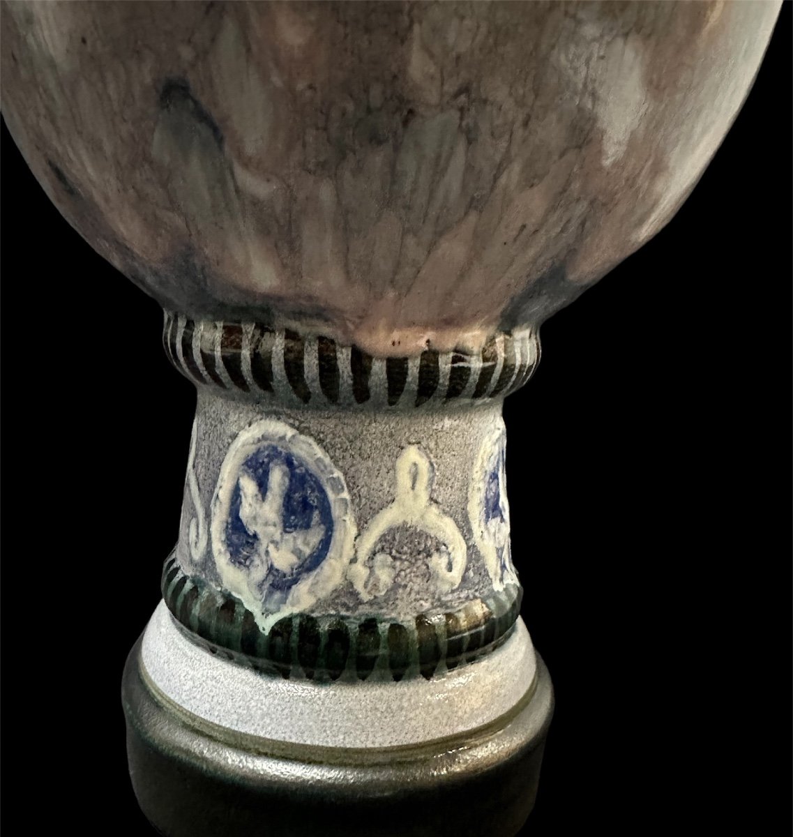 La Maîtrise Nimy Earthenware Vase -photo-4