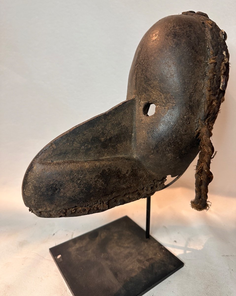 Stylized African Mask -photo-2