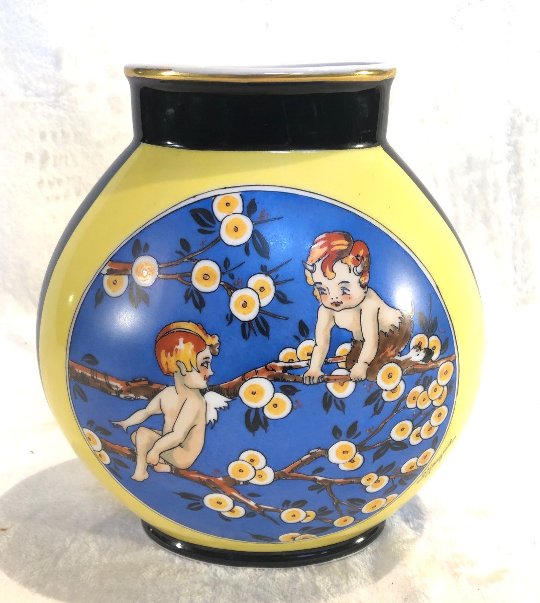 Vase Limoges - Georges Bastard (1881 - 1939) - Décor Signé Emargerie - Art-déco - Dim. 26x23x13