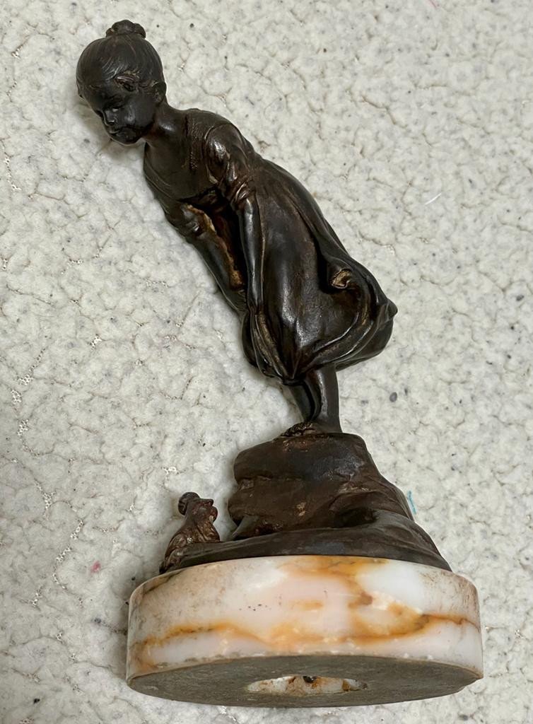 Small Bronze Sculpture - Signed Eisenberger - Young Girl With The Frog - Size 2x7x13cm-photo-2