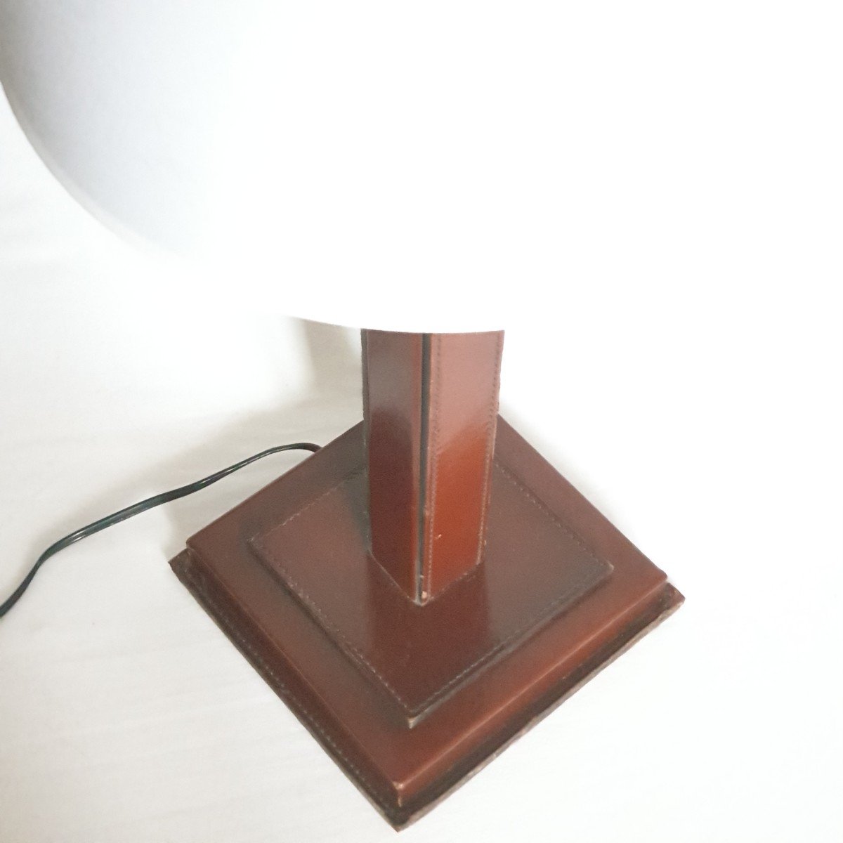 Lampe En Cuir Piqué Sellier XXe-photo-6