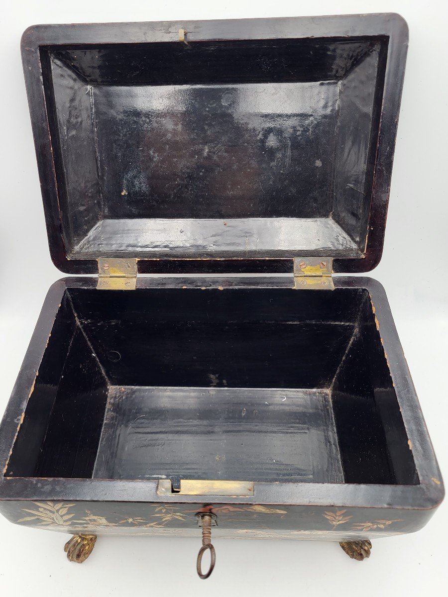 Old Chinese Black Lacquer Tea Box, Late 19th Century-photo-2