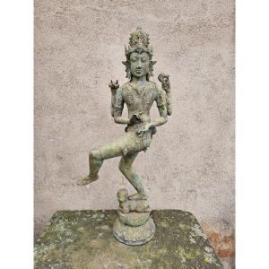 Importante Statue En Bronze De Shiva écrasant Muyalaka