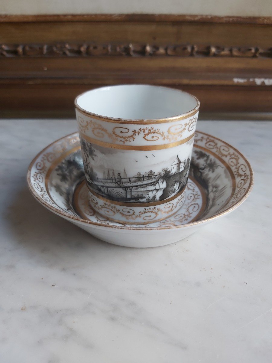 Tasse Et Sous Tasse En Porcelaine De Paris Epoque Directoire-photo-2