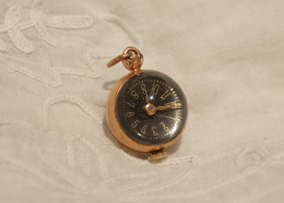 Pendant Small Ball Watch Winder 20th Century