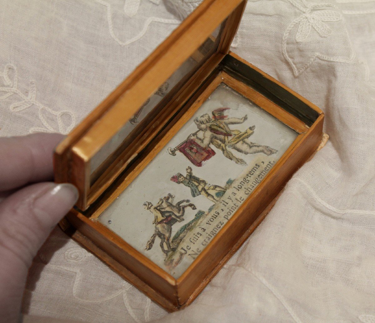 Small Straw Marquetry Box With 18th Century Engraving