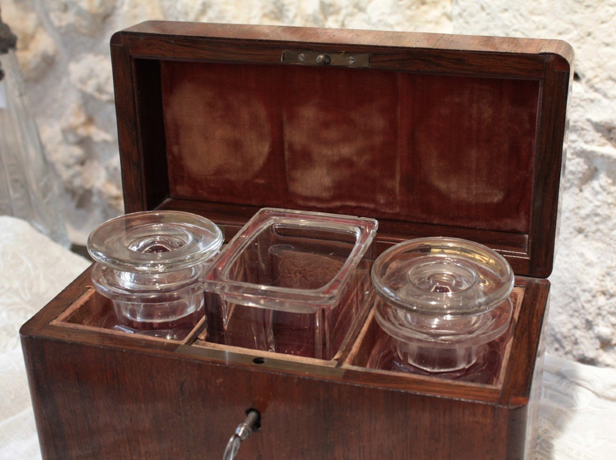 Travel Tea Box In Amaranth Veneer And Its 3 Bottles, 19th Century Period-photo-2