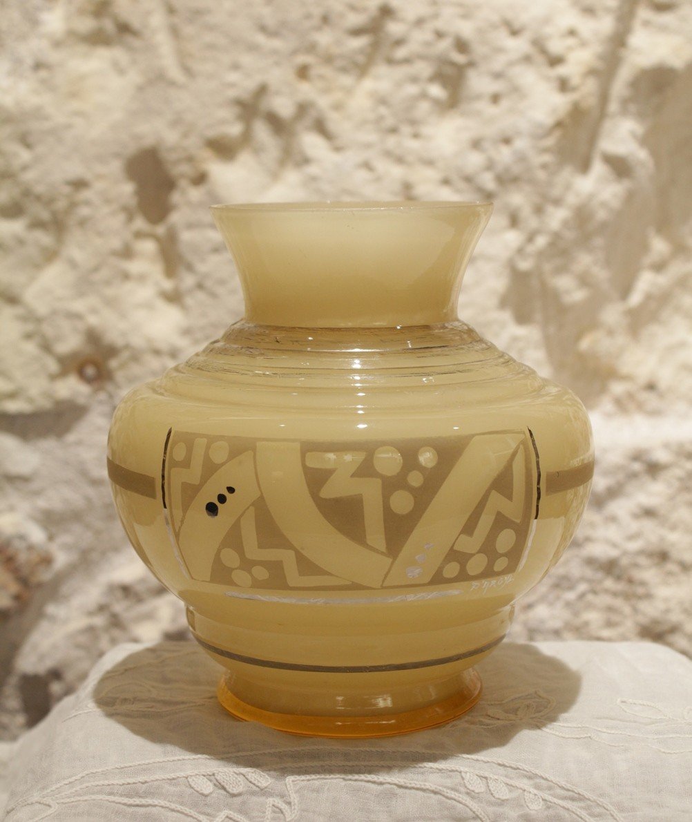 Vase En Verre Jaune Signé d'Argyl Vers 1930, Art Déco