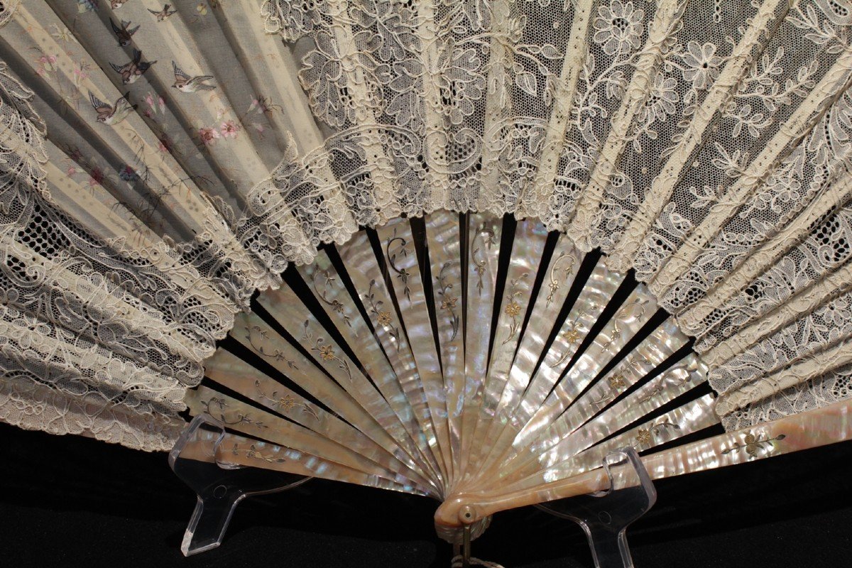 Mother-of-pearl And Lace Folded Fan With Painted Bird Decoration 1890-1900-photo-4