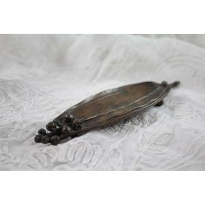 Bronze Lily Of The Valley Leaf Empty Pocket Circa 1900