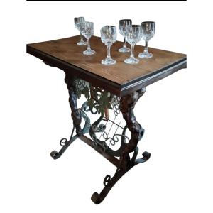 Table Desserte à décor de sarments de vigne 