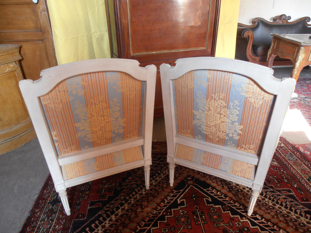 Pair Of Shepherdess Chairs -photo-2