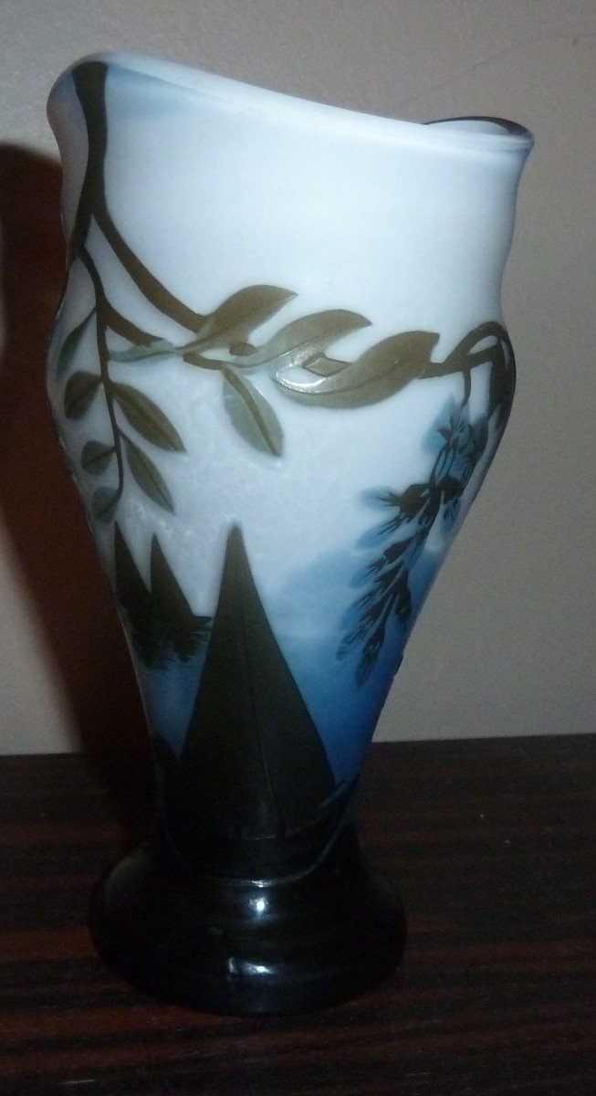 Art Nouveau Engraved Vase-photo-4