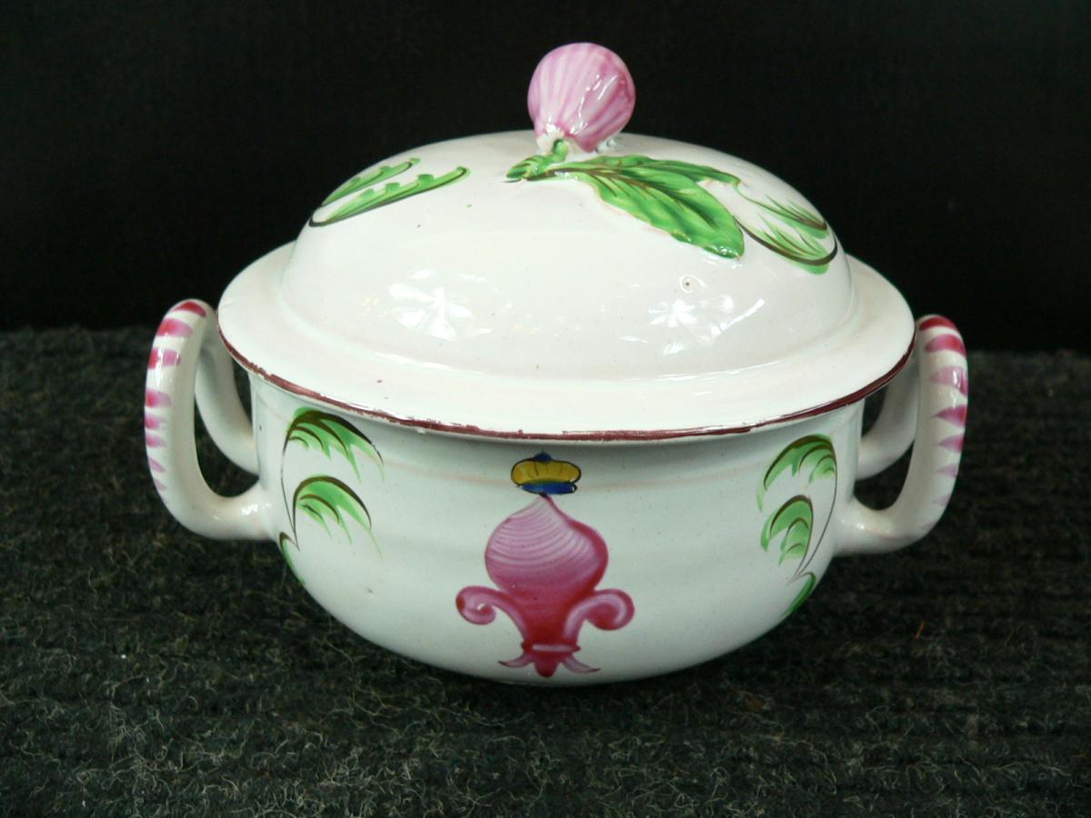 Bouillon In Earthenware Islettes Nineteenth-photo-3