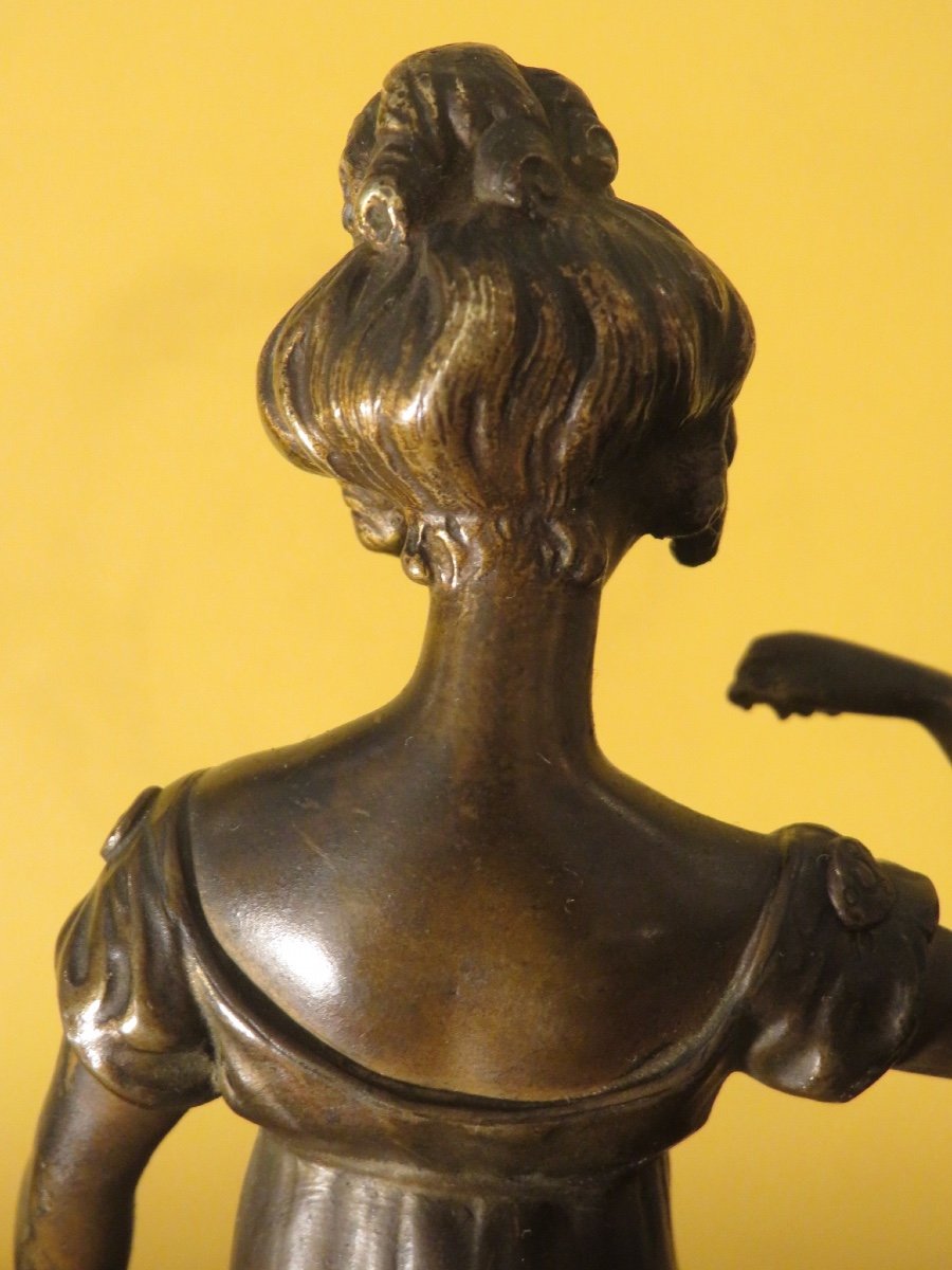 Bronze " femme aux anglaises "signé Louis Sosson  -photo-4