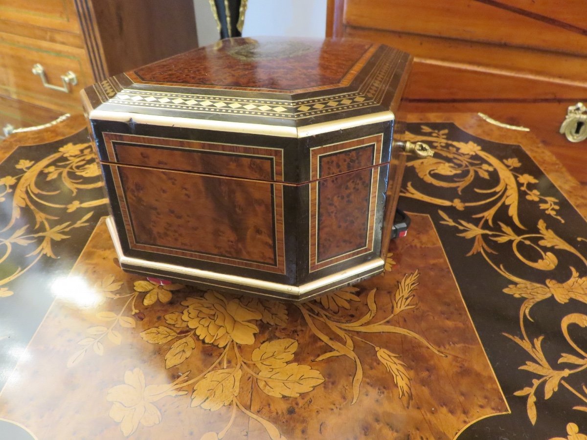 Tahan In Paris. Jewelry Box, Box, In Marquetry And Brass Napoleon III Period-photo-3