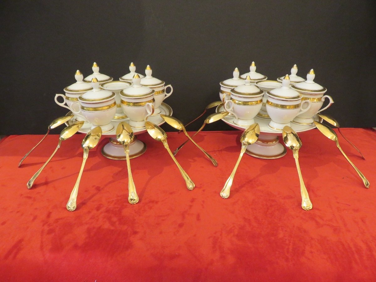 Two Paris Porcelain Cream Service (two Supports, And Twelve Covered Pots) 19th Century-photo-7