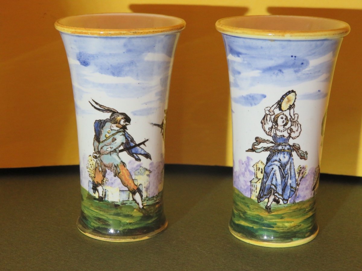 Pair Of Small Gien Scroll Vases With Rotating Decoration From The Comedy Dell "arte-photo-2