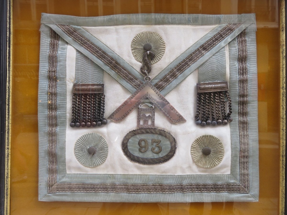 Freemason Master Apron, English Model, Silver Pendants And Square, Mid-20th Century-photo-2