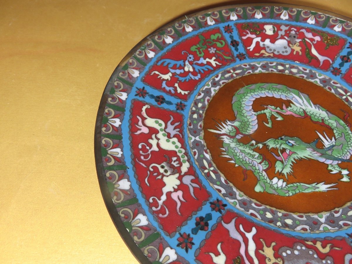 Plat circulaire en émaux cloisonnés à décor de dragons  période Meiji ( 1868- 1912)-photo-3