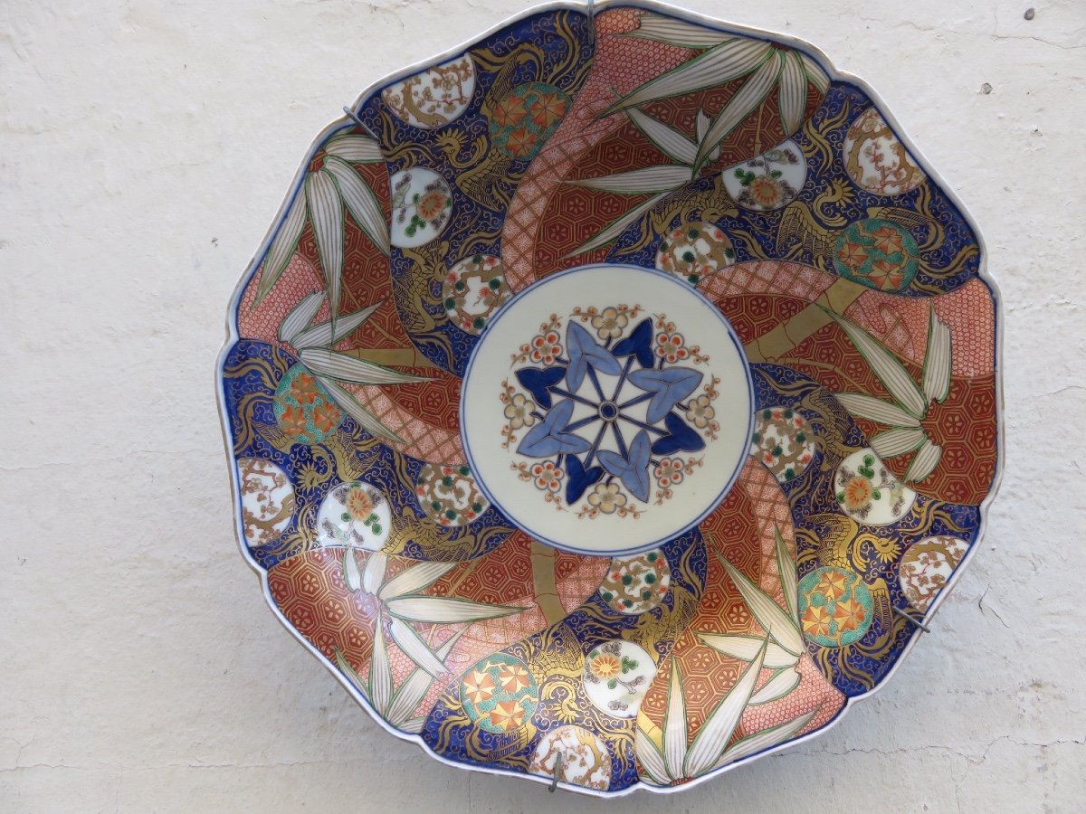 Large Polychrome Imari Porcelain Polylobed Hollow Dish, Japan, Meiji Period (1868-1912)-photo-7