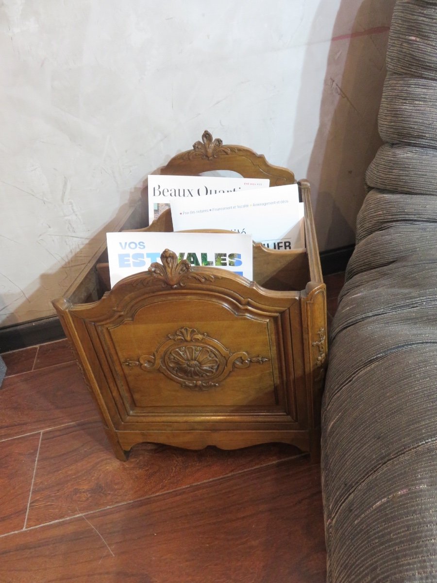 Magazine Rack Or Book Rack, In Solid Walnut, Carved, 19th Century-photo-5