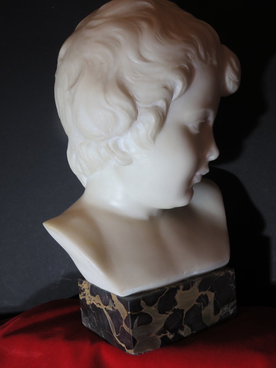 Carrara Marble Bust Of A Child And Portor Marble Base Signed Pugi (1850 - 1915)-photo-3