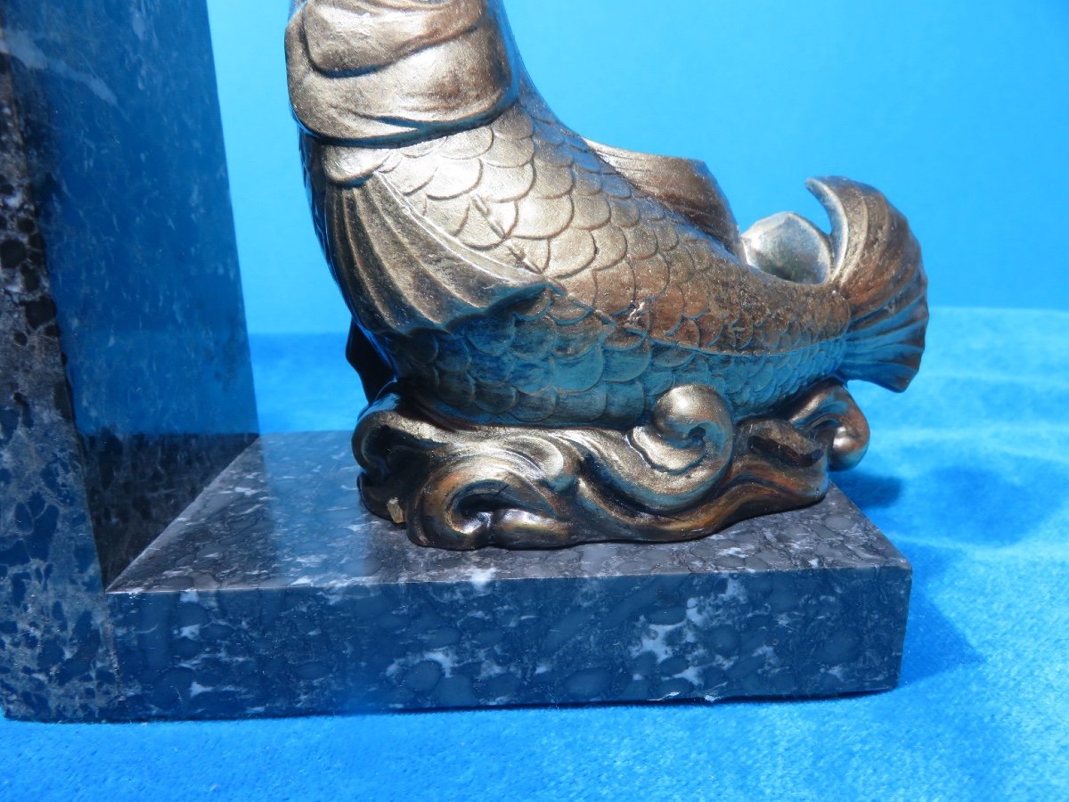 Pair Of Bookends With Japanese-style Koi Carp Theme, In Babbitt On A Black Marble Base -photo-2