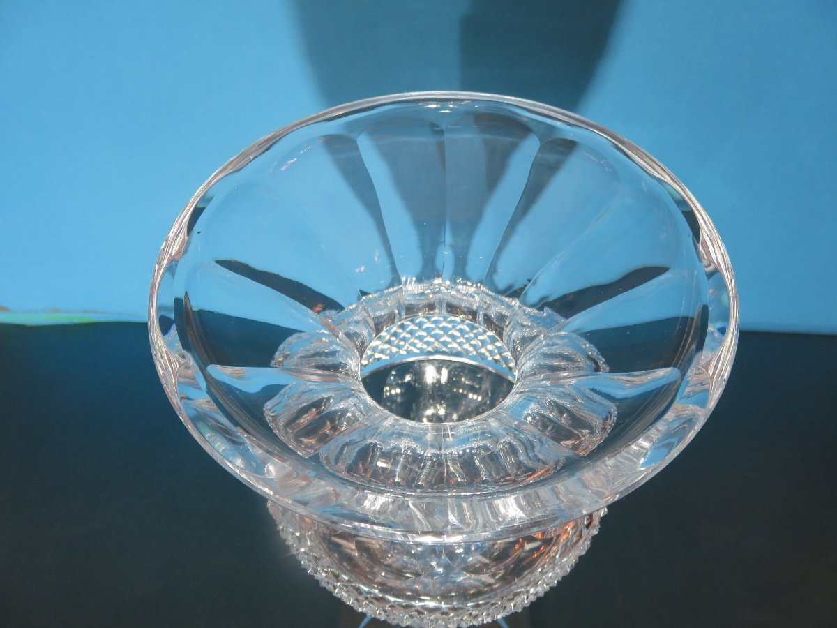 Medici-shaped Crystal Vase, Diamond-cut And Flat Ribs (height 30 Cm) 20th Century-photo-4