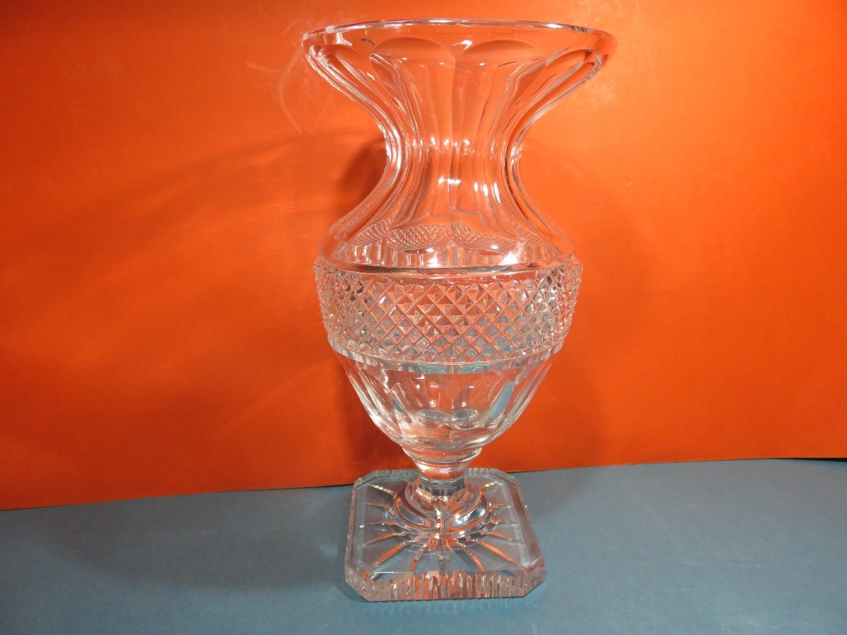 Medici-shaped Crystal Vase, Diamond-cut And Flat Ribs (height 30 Cm) 20th Century-photo-6