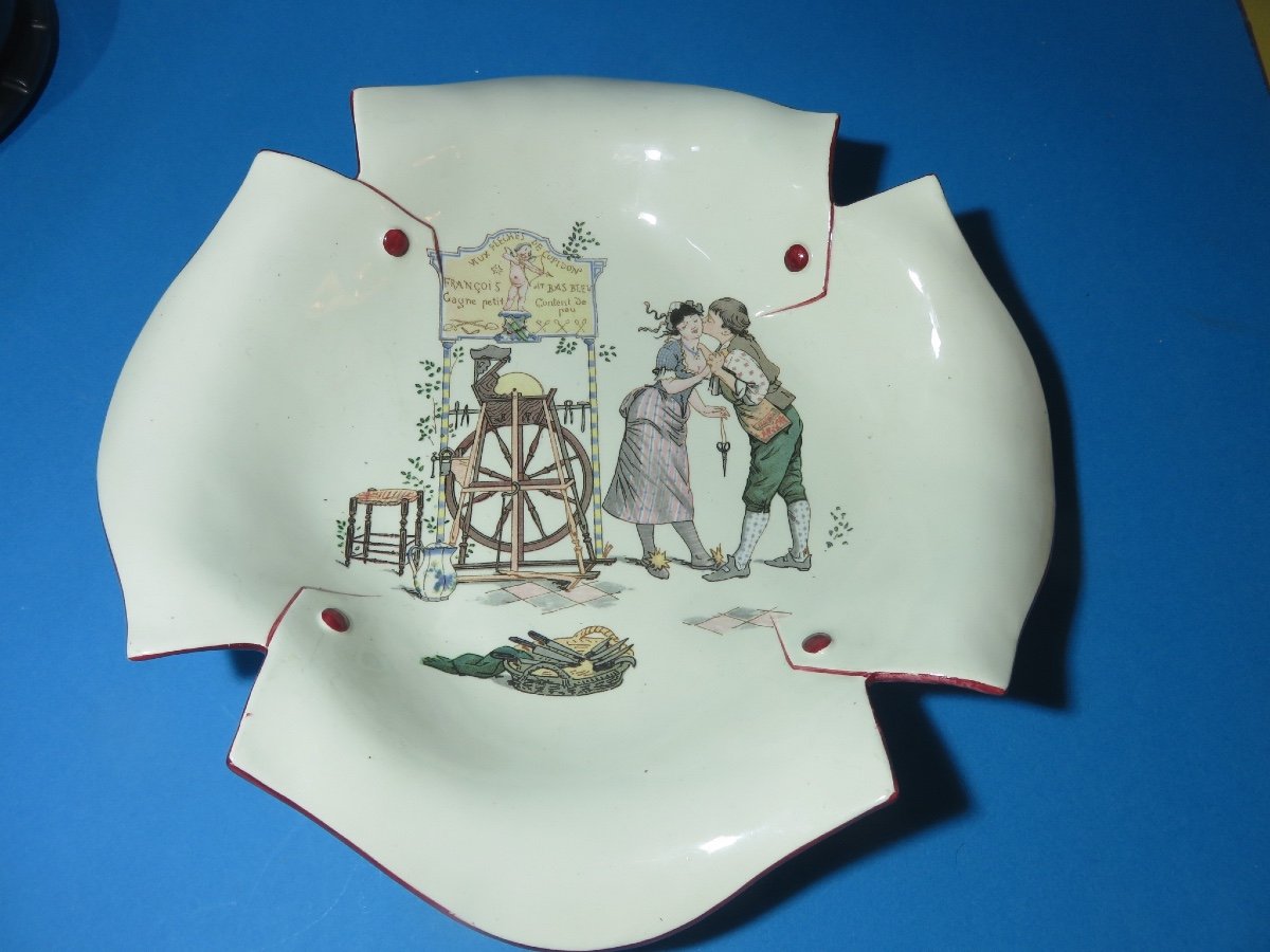 Fine Earthenware Plate From Sarreguemines Called "mouchoir" After A Model By R. Froment -photo-4