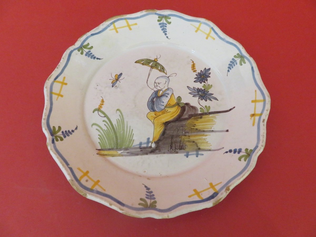 Nevers Earthenware Plate, Chinese Umbrella Decoration, 18th Century-photo-4