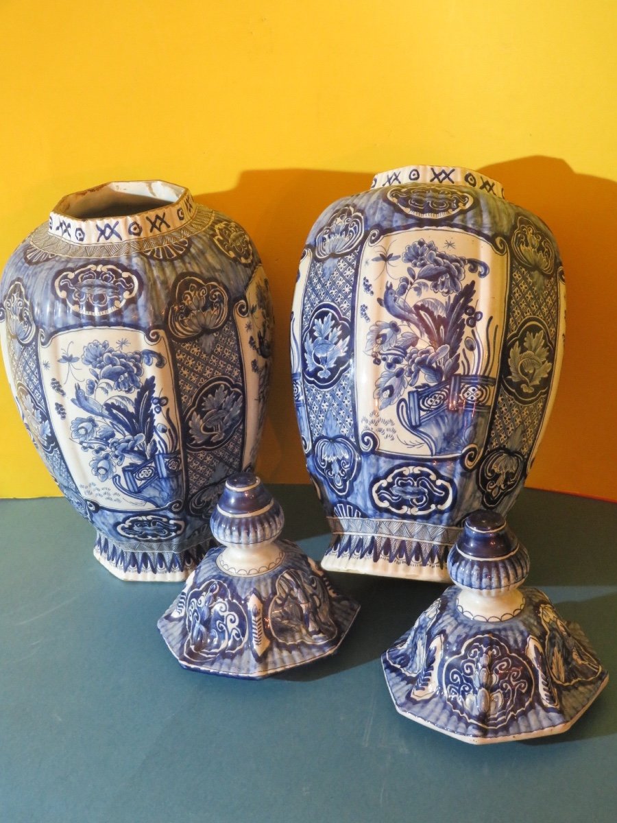 Pair Of Covered Vases, With Fluted Bellies, In Delft Earthenware (ht 46 Cm), Early 20th Century-photo-8