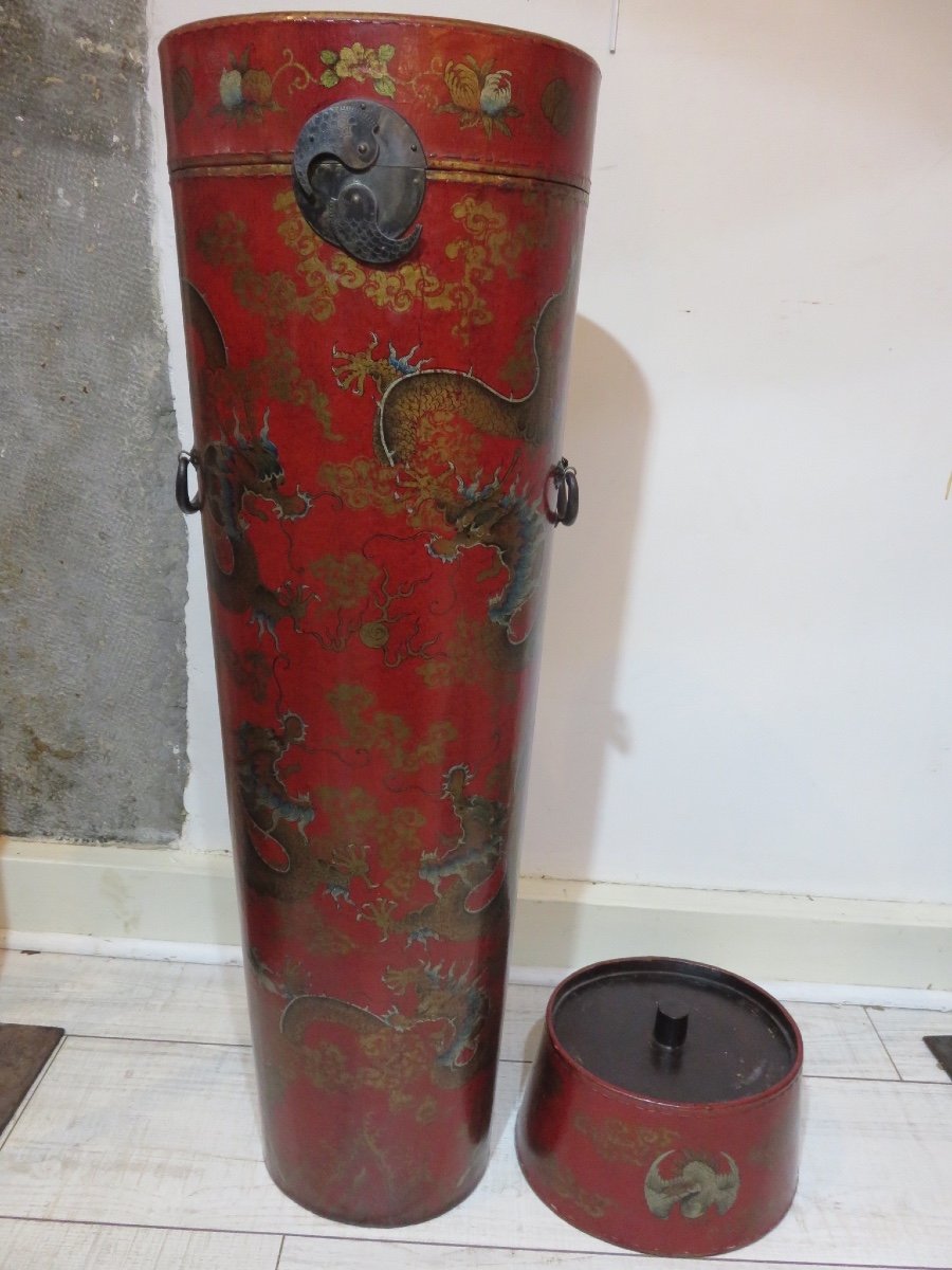 Red-background Lacquer Arrow Case Decorated With Dragons, Early 20th Century-photo-1