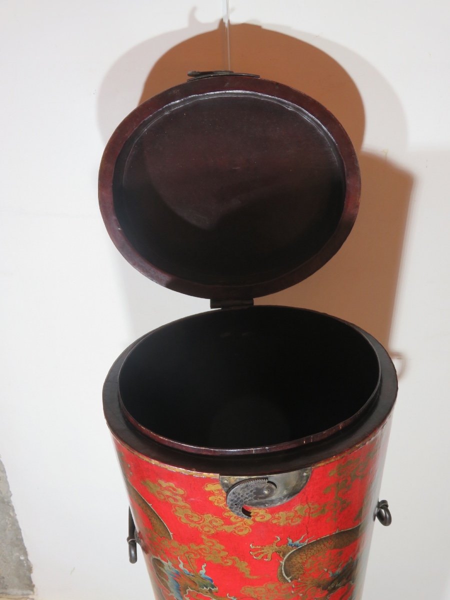 Red-background Lacquer Arrow Case Decorated With Dragons, Early 20th Century-photo-2